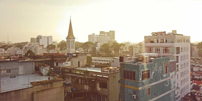 5G网络技术如何重塑工业物联网：网络安全、网络架构与Web开发的融合创新