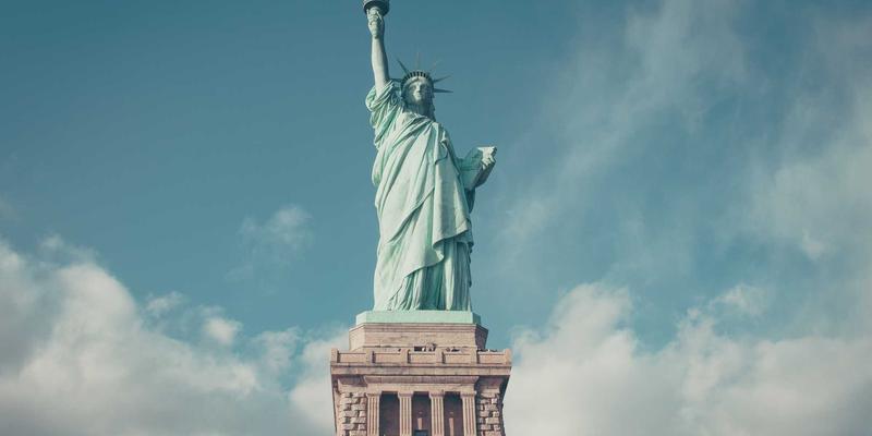 基于意图的网络（IBN）：引领未来的网络技术，实现自动化与自我修复的数字解决方案